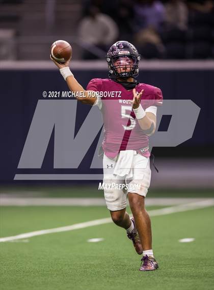 Thumbnail 2 in Lovejoy vs. Mansfield Timberview (UIL 5A Region Semifinals) photogallery.