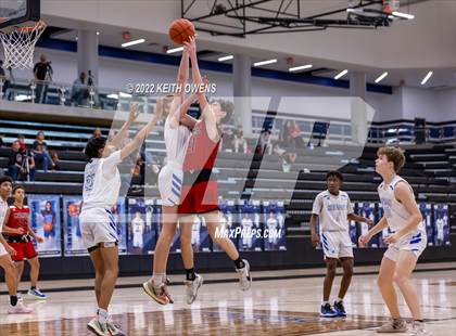 Thumbnail 3 in Marcus @ Hebron photogallery.