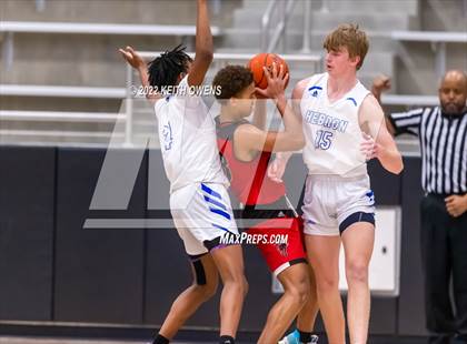 Thumbnail 3 in Marcus @ Hebron photogallery.