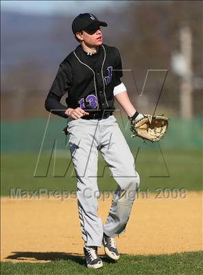 Thumbnail 3 in John Jay Cross River @ Nyack photogallery.