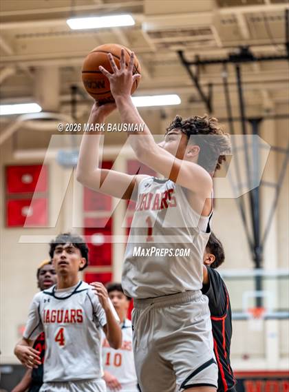 Thumbnail 2 in FR: Katella @ Segerstrom photogallery.