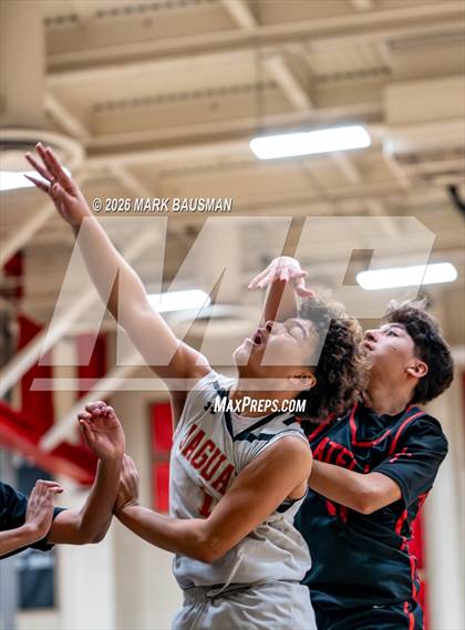 Thumbnail 3 in FR: Katella @ Segerstrom photogallery.