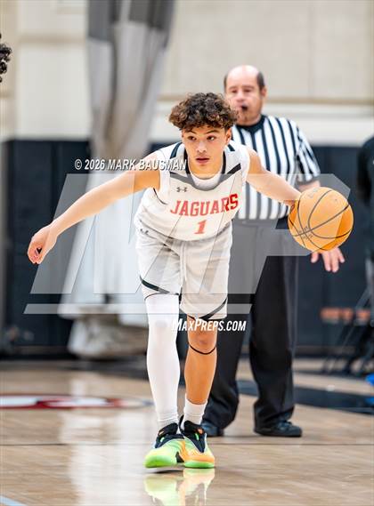 Thumbnail 2 in FR: Katella @ Segerstrom photogallery.