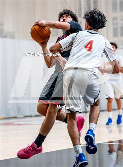 Thumbnail 2 in FR: Katella @ Segerstrom photogallery.