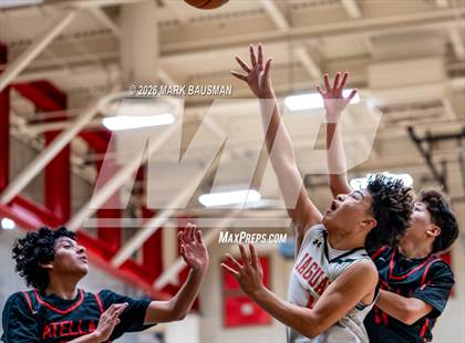 Thumbnail 2 in FR: Katella @ Segerstrom photogallery.