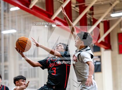 Thumbnail 3 in FR: Katella @ Segerstrom photogallery.