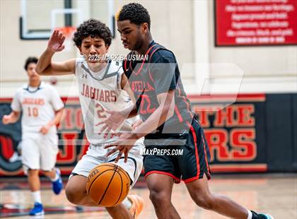 Thumbnail 3 in FR: Katella @ Segerstrom photogallery.