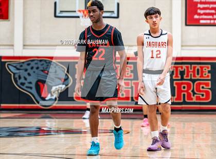 Thumbnail 1 in FR: Katella @ Segerstrom photogallery.