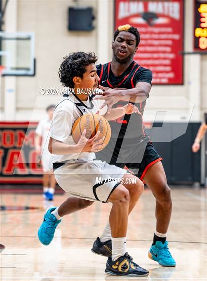 Thumbnail 2 in FR: Katella @ Segerstrom photogallery.