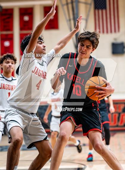 Thumbnail 1 in FR: Katella @ Segerstrom photogallery.