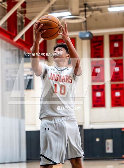 Thumbnail 2 in FR: Katella @ Segerstrom photogallery.