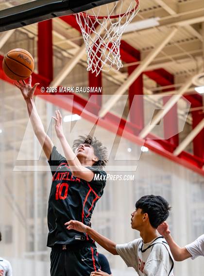 Thumbnail 1 in FR: Katella @ Segerstrom photogallery.