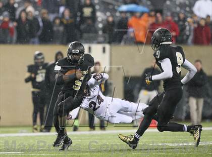 Thumbnail 2 in St. Peter's Prep vs. Paramus Catholic (NJSIAA Non Public, Group 4 Final)  photogallery.