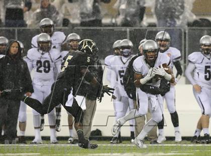 Thumbnail 2 in St. Peter's Prep vs. Paramus Catholic (NJSIAA Non Public, Group 4 Final)  photogallery.
