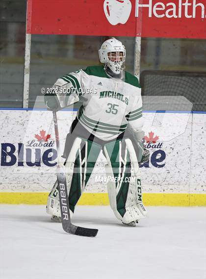 Thumbnail 2 in Nichols vs St. Francis  photogallery.
