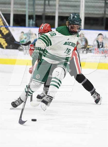 Thumbnail 1 in Nichols vs St. Francis  photogallery.