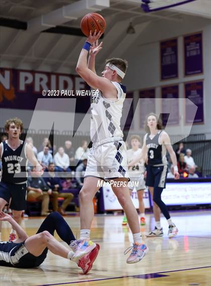 Thumbnail 2 in Muncy vs. Northwest Area (PIAA District IV 2A Semi-final) photogallery.