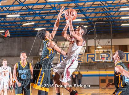 Thumbnail 3 in Liberty vs. Grant photogallery.