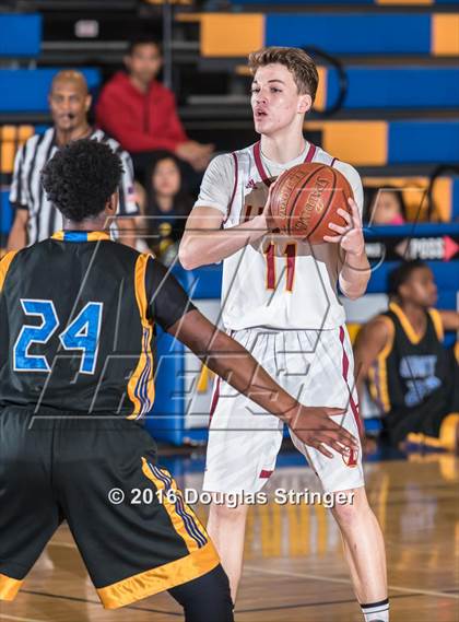 Thumbnail 1 in Liberty vs. Grant photogallery.
