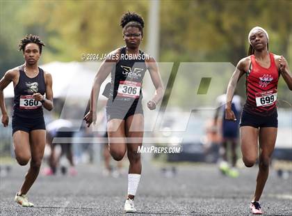 Thumbnail 2 in Lewis James Invitational (100 Meter Final) photogallery.