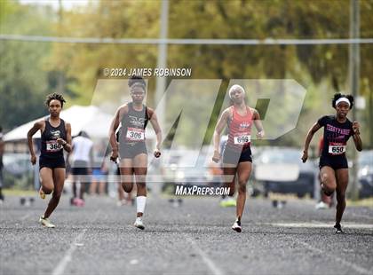 Thumbnail 1 in Lewis James Invitational (100 Meter Final) photogallery.
