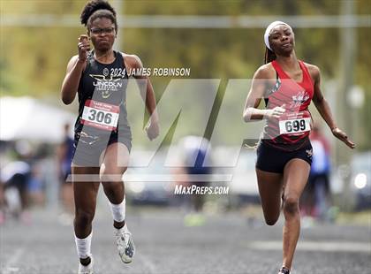 Thumbnail 1 in Lewis James Invitational (100 Meter Final) photogallery.