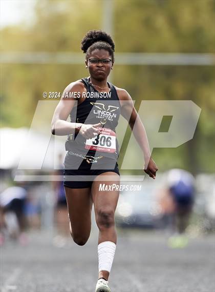 Thumbnail 2 in Lewis James Invitational (100 Meter Final) photogallery.