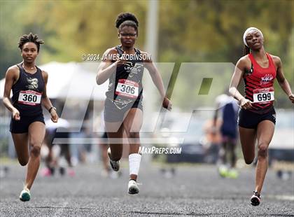 Thumbnail 1 in Lewis James Invitational (100 Meter Final) photogallery.