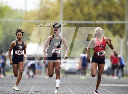 Thumbnail 3 in Lewis James Invitational (100 Meter Final) photogallery.