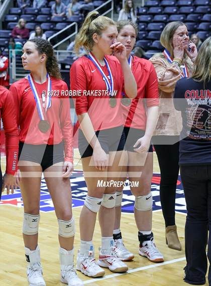 Thumbnail 2 in Columbus vs. Gunter (UIL 3A Volleyball Semifinal Medal Ceremony) photogallery.