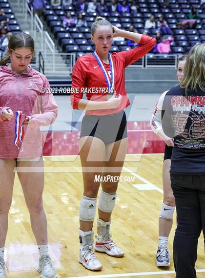 Thumbnail 3 in Columbus vs. Gunter (UIL 3A Volleyball Semifinal Medal Ceremony) photogallery.