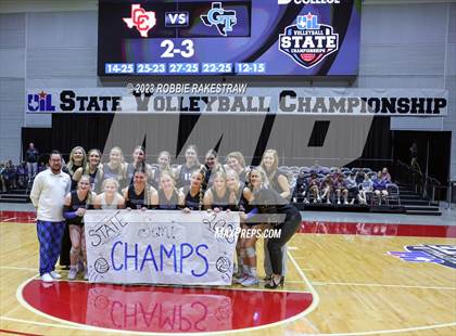 Thumbnail 1 in Columbus vs. Gunter (UIL 3A Volleyball Semifinal Medal Ceremony) photogallery.
