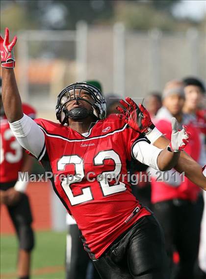 Thumbnail 3 in Valley Christian @ Salesian (CIF NCS D4 Playoffs) photogallery.