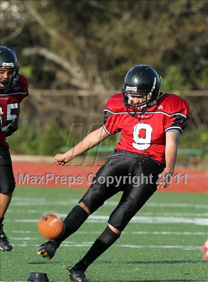 Thumbnail 3 in Valley Christian @ Salesian (CIF NCS D4 Playoffs) photogallery.