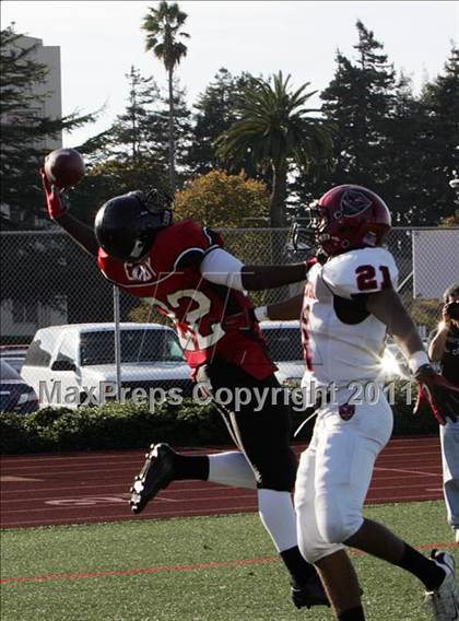 Thumbnail 1 in Valley Christian @ Salesian (CIF NCS D4 Playoffs) photogallery.
