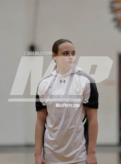 Thumbnail 2 in Grand Saline vs Yantis photogallery.