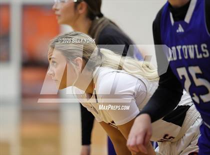 Thumbnail 2 in Grand Saline vs Yantis photogallery.