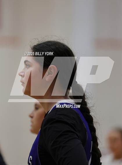 Thumbnail 2 in Grand Saline vs Yantis photogallery.