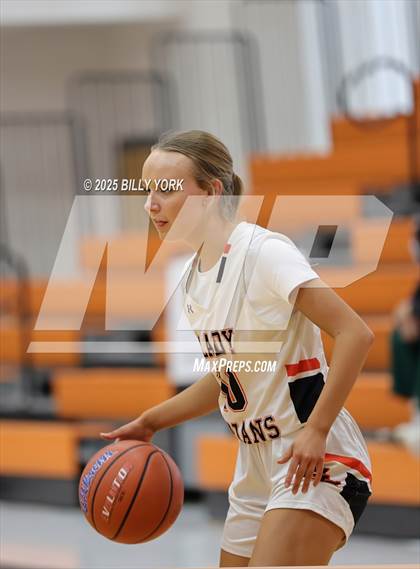 Thumbnail 2 in Grand Saline vs Yantis photogallery.