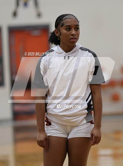 Thumbnail 3 in Grand Saline vs Yantis photogallery.