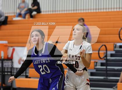 Thumbnail 2 in Grand Saline vs Yantis photogallery.
