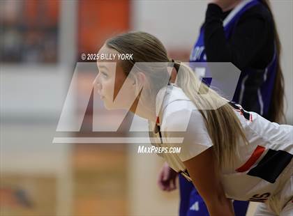 Thumbnail 2 in Grand Saline vs Yantis photogallery.