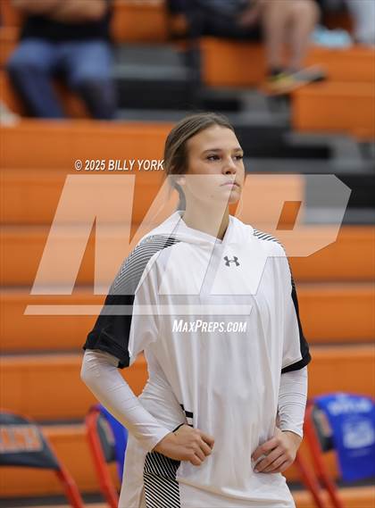 Thumbnail 3 in Grand Saline vs Yantis photogallery.