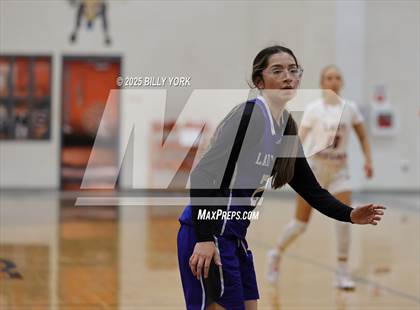 Thumbnail 3 in Grand Saline vs Yantis photogallery.