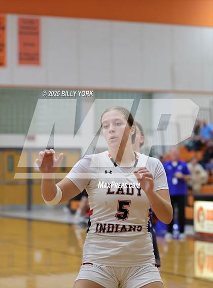 Thumbnail 3 in Grand Saline vs Yantis photogallery.