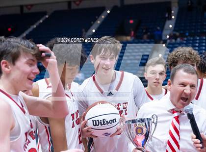 Thumbnail 1 in Holy Innocents Episcopal vs North Oconee (GHSA 4A State Championship) photogallery.