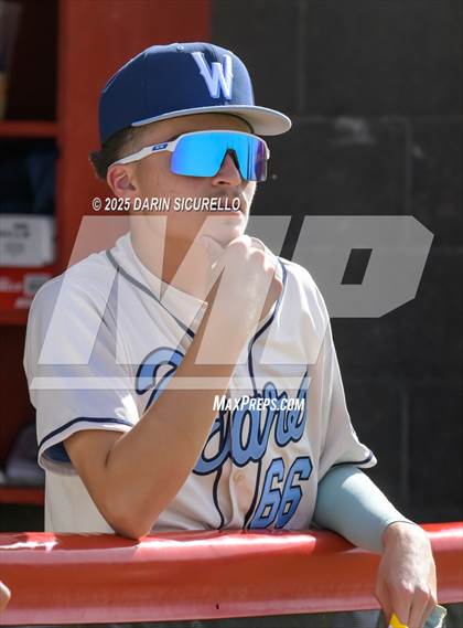 Thumbnail 1 in Warren vs. Poston Butte (Pinon/Huffman Memorial Invitational) photogallery.