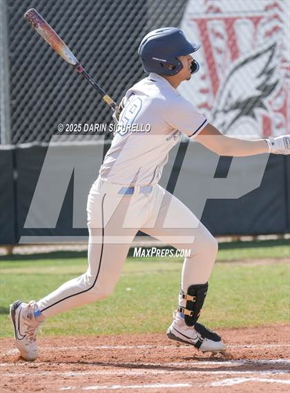 Thumbnail 1 in Warren vs. Poston Butte (Pinon/Huffman Memorial Invitational) photogallery.