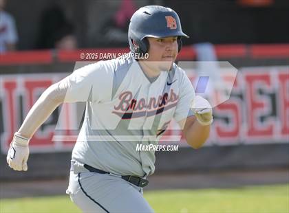 Thumbnail 2 in Warren vs. Poston Butte (Pinon/Huffman Memorial Invitational) photogallery.