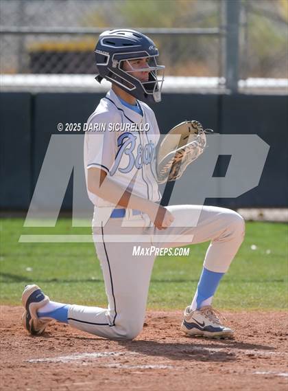 Thumbnail 3 in Warren vs. Poston Butte (Pinon/Huffman Memorial Invitational) photogallery.